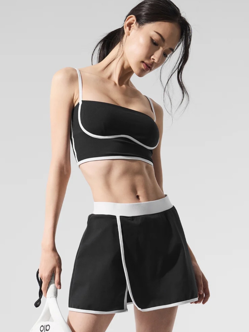 ALO Yoga Airbrush Streamline Two Piece Set